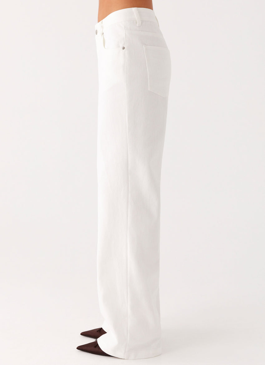 Back Again Straight Leg Denim Jeans - White